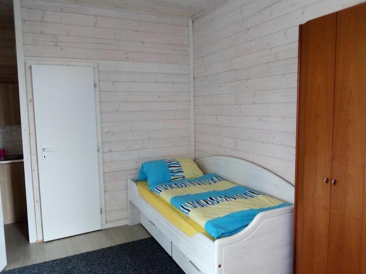 Rekreacni Chatka / Tiny House Apartment Frantiskovy Lazne Ngoại thất bức ảnh